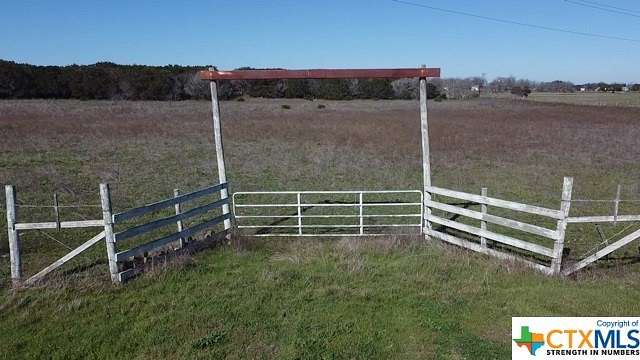 27 Acres of Land for Sale in Moody, Texas