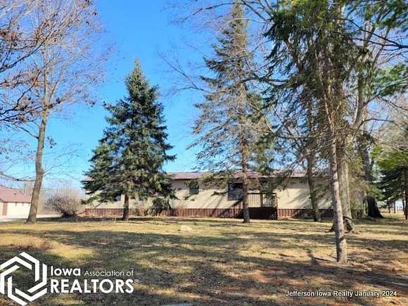 11 Acres of Land with Home for Sale in Jefferson, Iowa