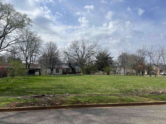 0.45 Acres of Residential Land for Sale in Savannah, Tennessee
