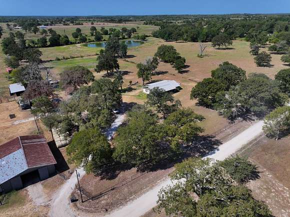 100 Acres of Land for Sale in Kennard, Texas
