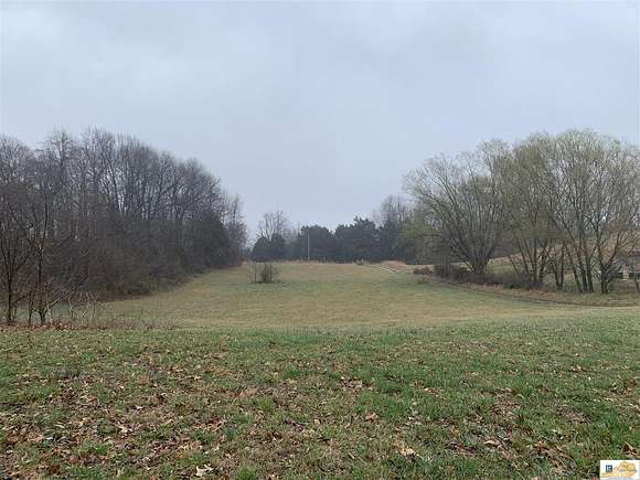 20.3 Acres of Agricultural Land with Home for Sale in Bowling Green, Kentucky
