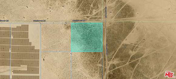9.5 Acres of Land for Sale in Joshua Tree, California