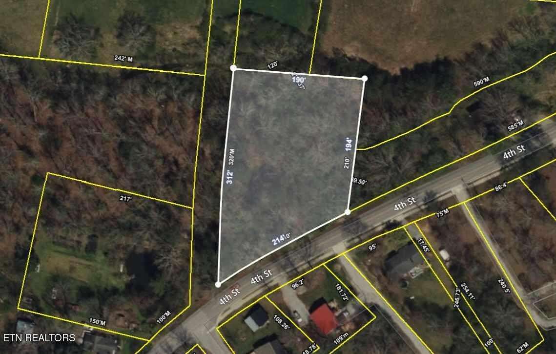 1.1 Acres of Land for Sale in Crossville, Tennessee