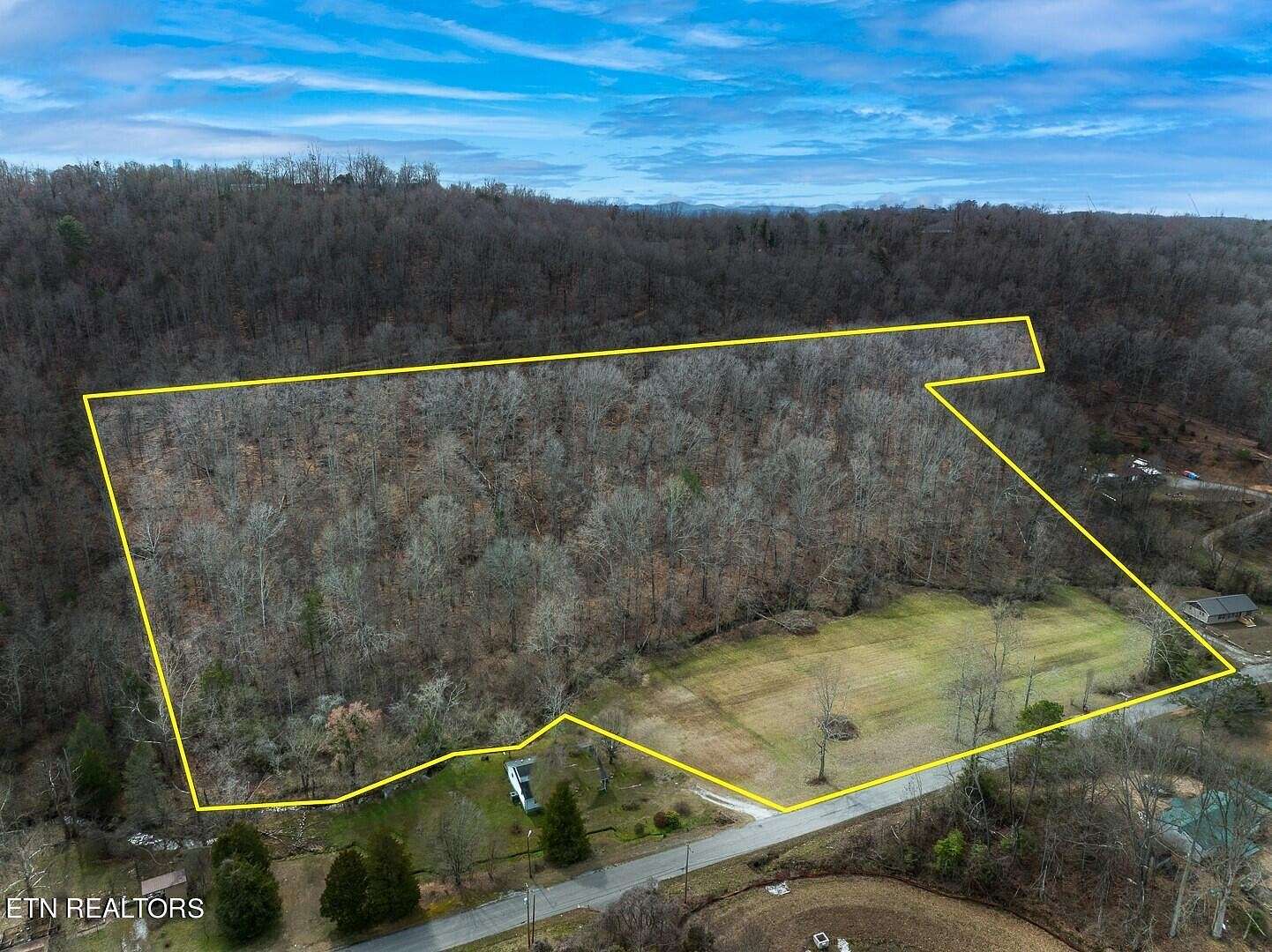 8.8 Acres of Residential Land for Sale in Harriman, Tennessee