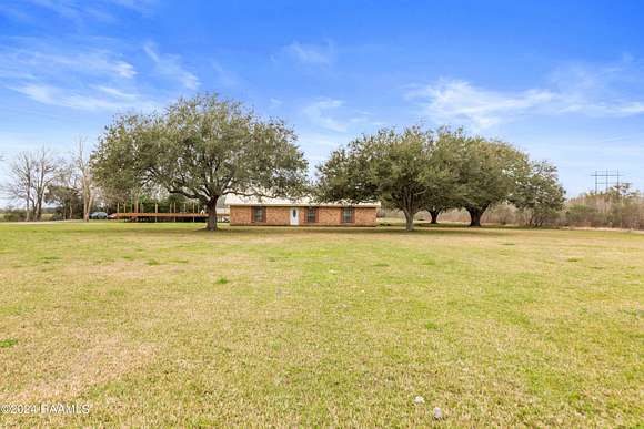 3.7 Acres of Residential Land with Home for Sale in Erath, Louisiana
