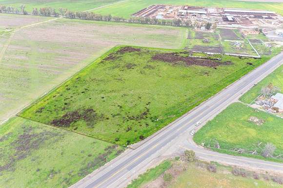 7.31 Acres of Agricultural Land for Sale in Stratford, California