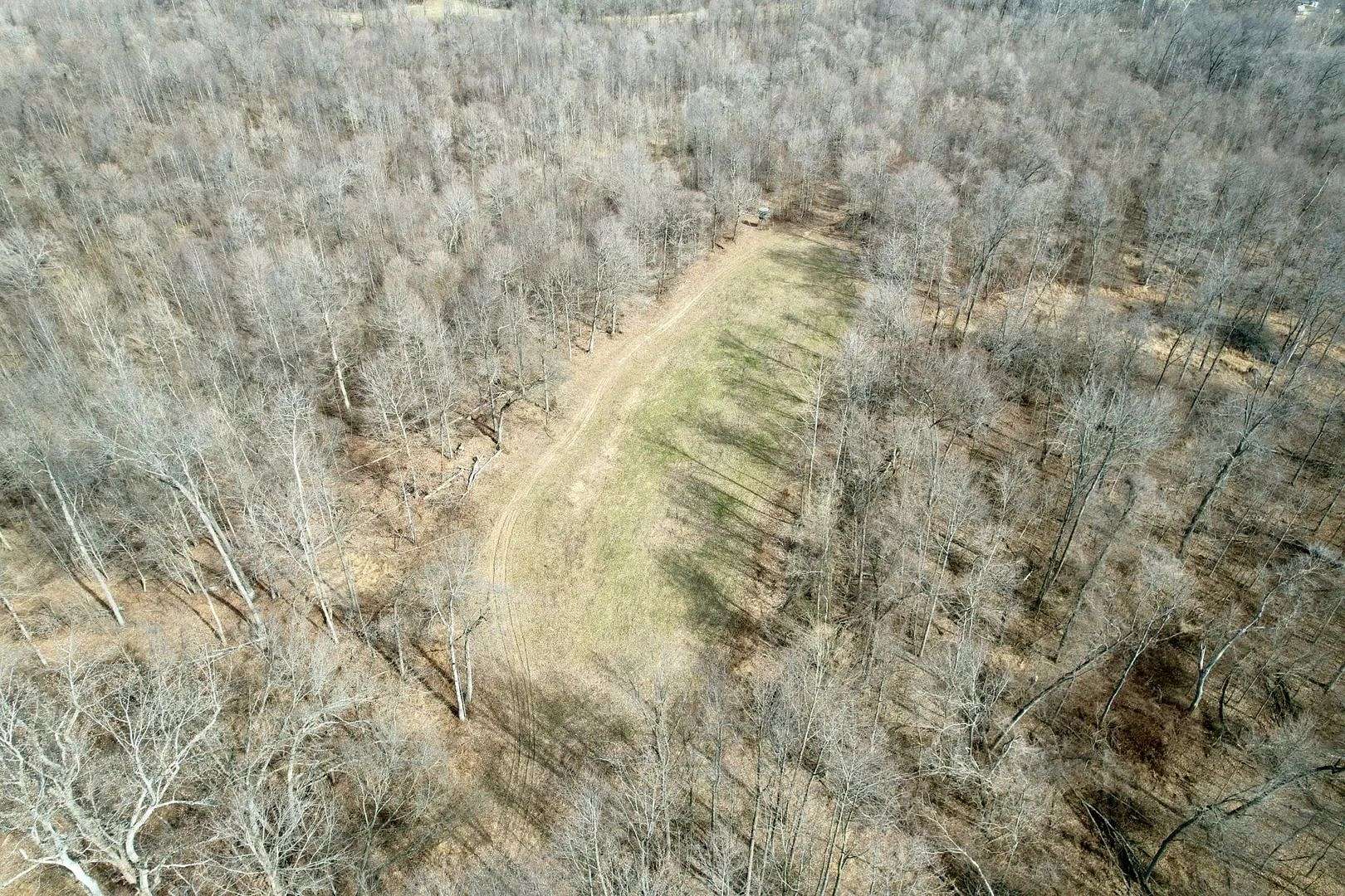 152 Acres of Recreational Land for Sale in Murphysboro, Illinois