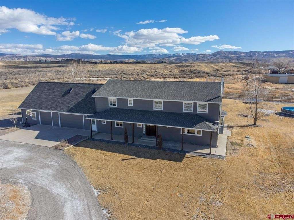 3.02 Acres of Residential Land with Home for Sale in Montrose, Colorado