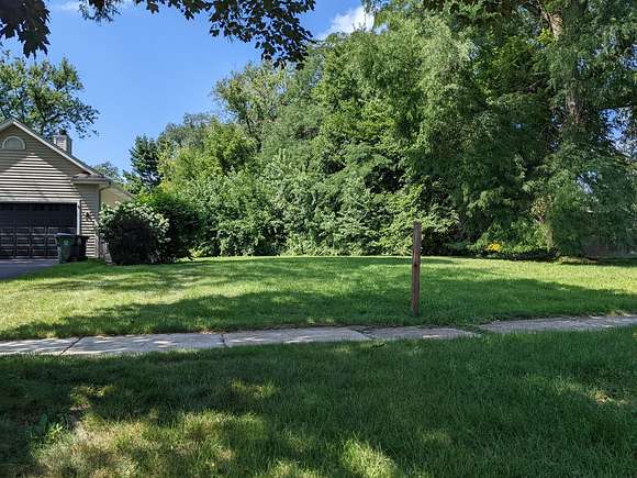 0.26 Acres of Residential Land for Sale in Palatine, Illinois