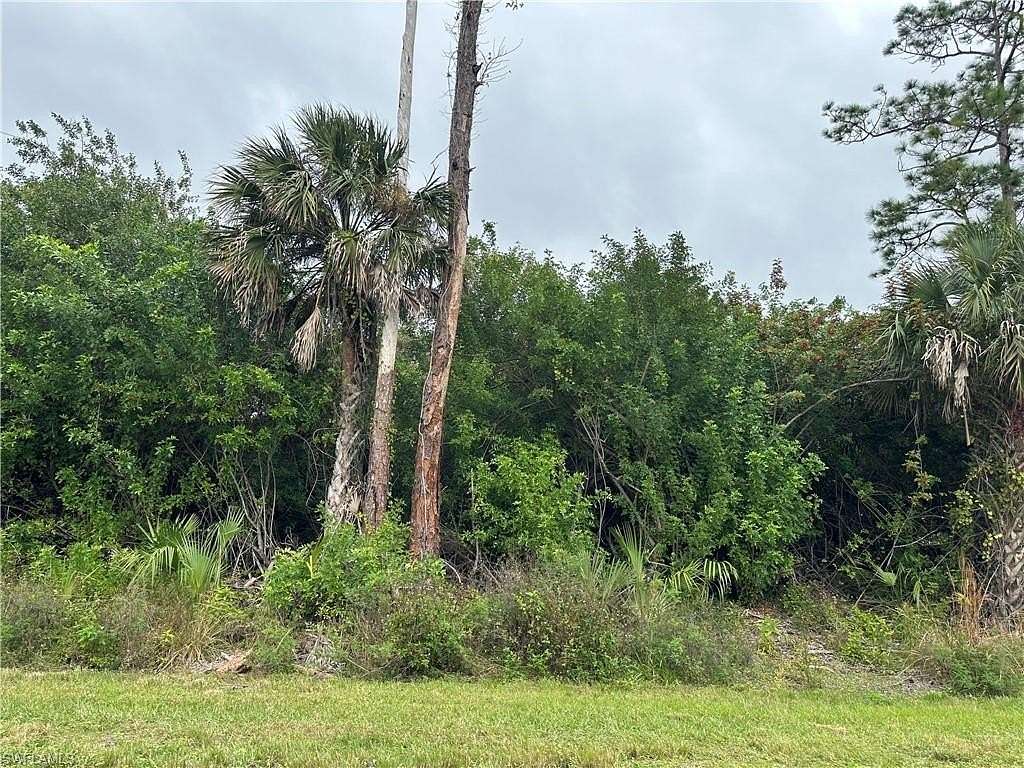 2.27 Acres of Residential Land for Sale in Naples, Florida