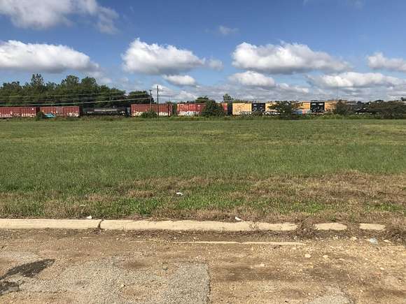 1.7 Acres of Commercial Land for Sale in Tupelo, Mississippi