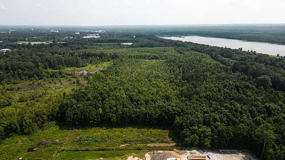 36 Acres of Commercial Land for Sale in Fulton, Mississippi