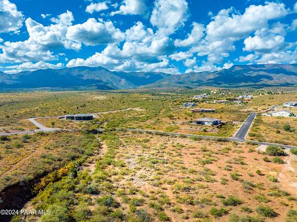 1.57 Acres of Residential Land for Sale in Cottonwood, Arizona