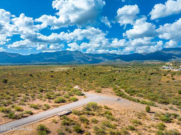 1.6 Acres of Residential Land for Sale in Cottonwood, Arizona