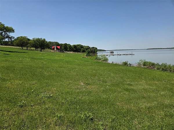 1.14 Acres of Land for Sale in Corsicana, Texas