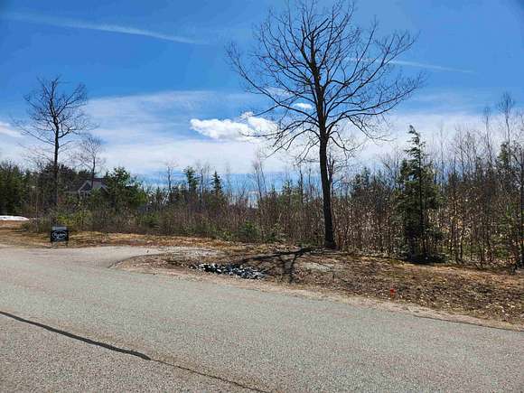 0.84 Acres of Residential Land for Sale in Conway, New Hampshire