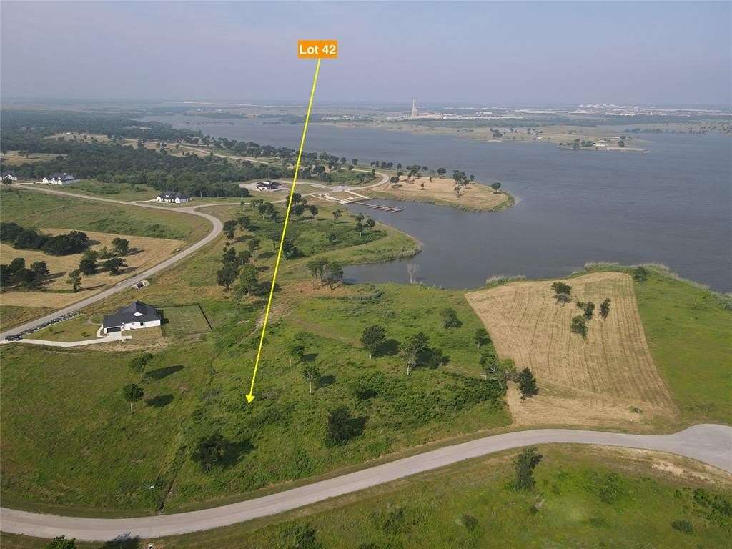 1.64 Acres of Residential Land for Sale in Corsicana, Texas
