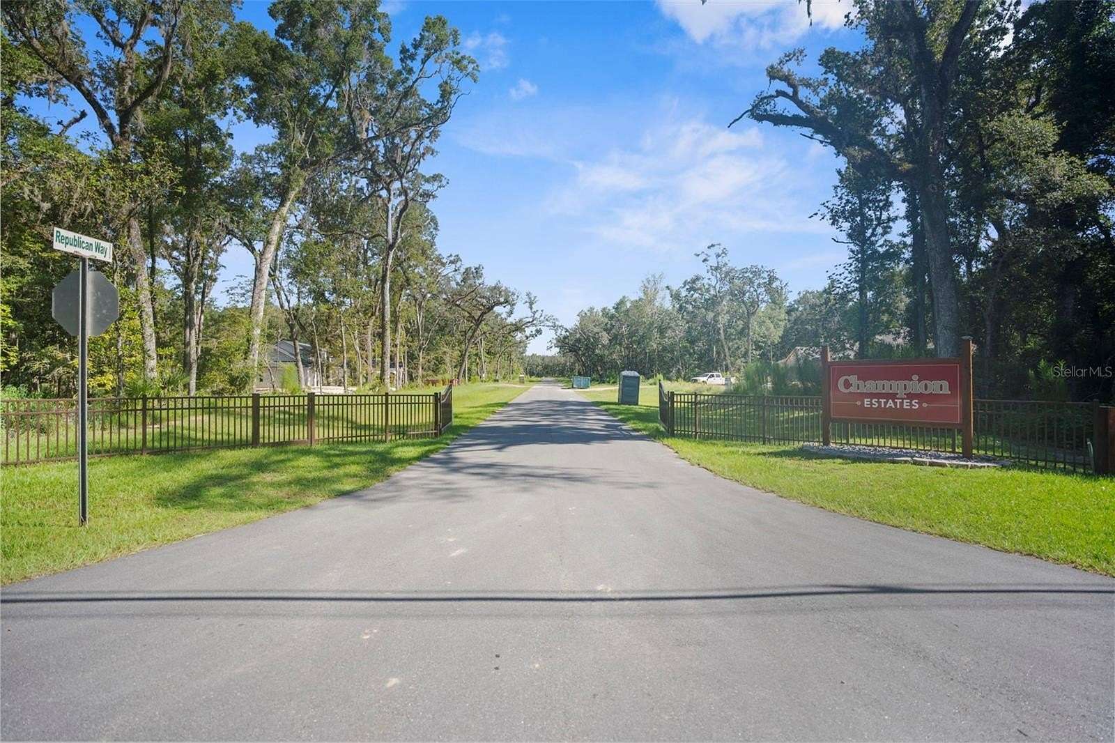 2.5 Acres of Residential Land for Sale in Brooksville, Florida