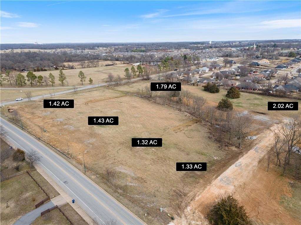 1.4 Acres of Residential Land for Sale in Siloam Springs, Arkansas