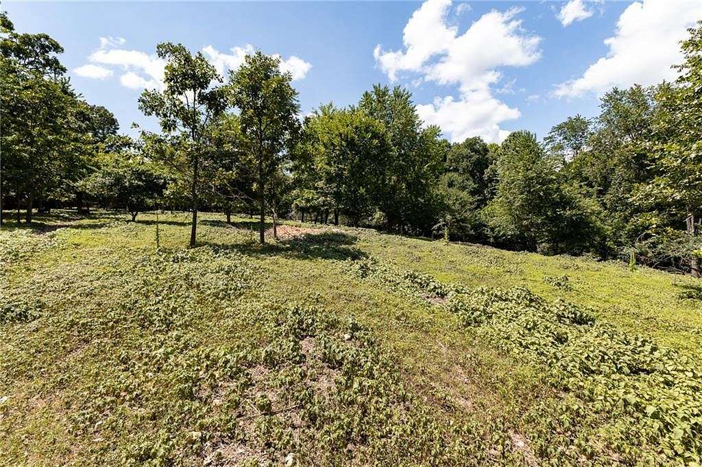2 Acres of Land for Sale in Fayetteville, Arkansas