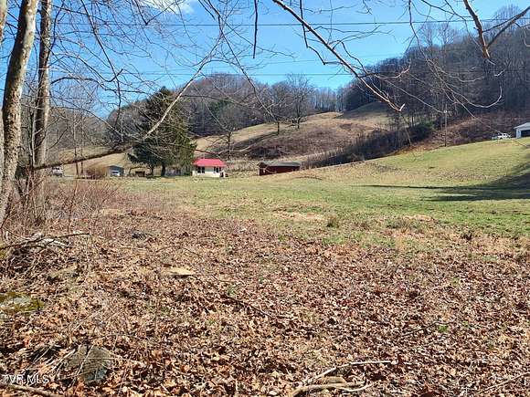 4.6 Acres of Residential Land for Sale in Roan Mountain, Tennessee
