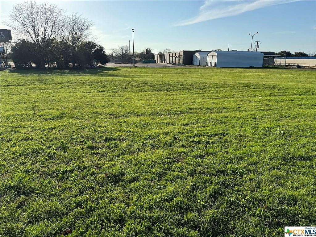 1 Acre of Commercial Land for Sale in Victoria, Texas