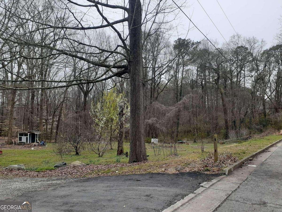 8.7 Acres of Land for Sale in Atlanta, Georgia