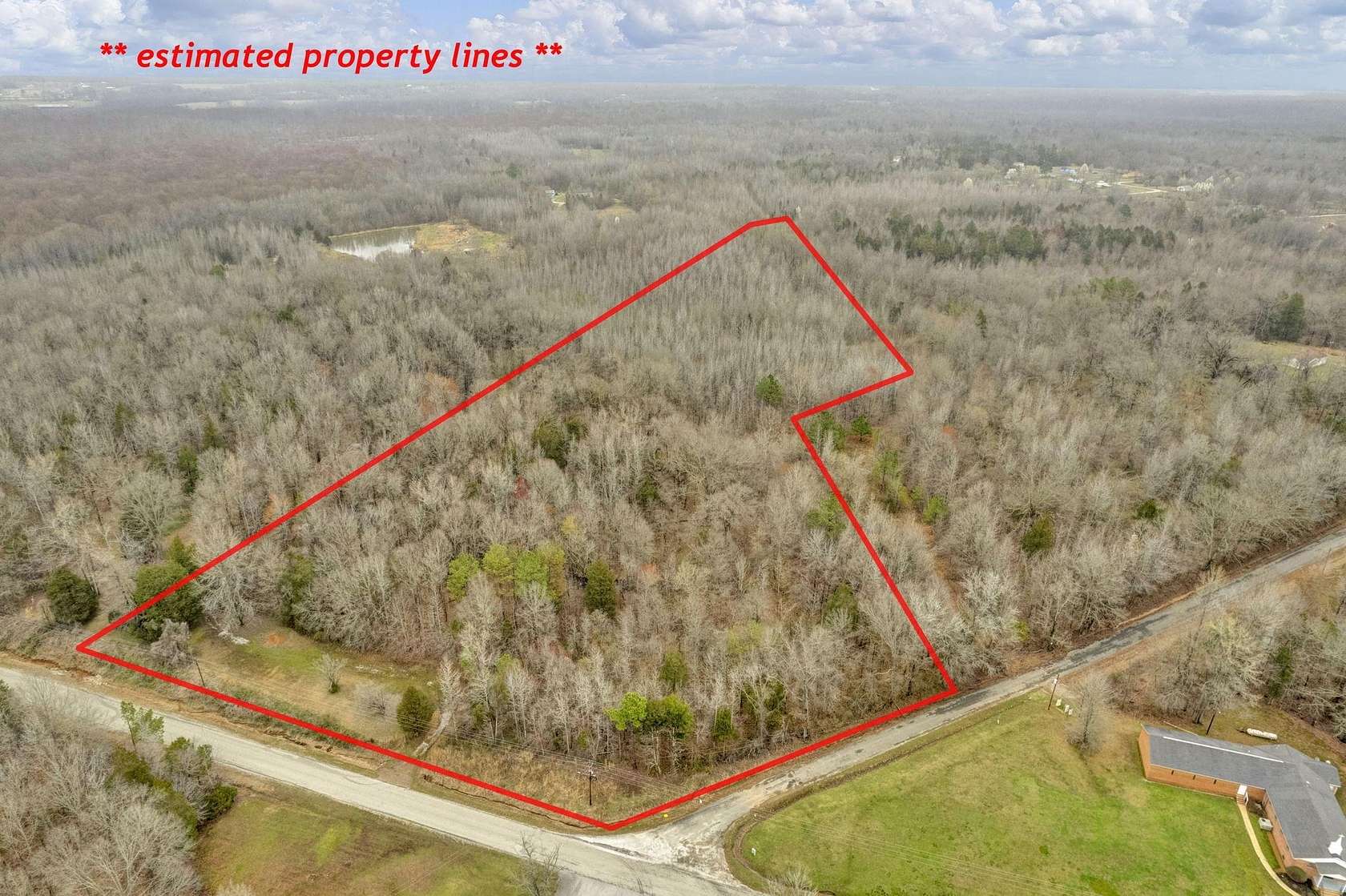13.6 Acres of Land for Sale in Moscow, Tennessee