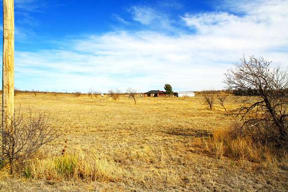 12.4 Acres of Land with Home for Sale in Amarillo, Texas