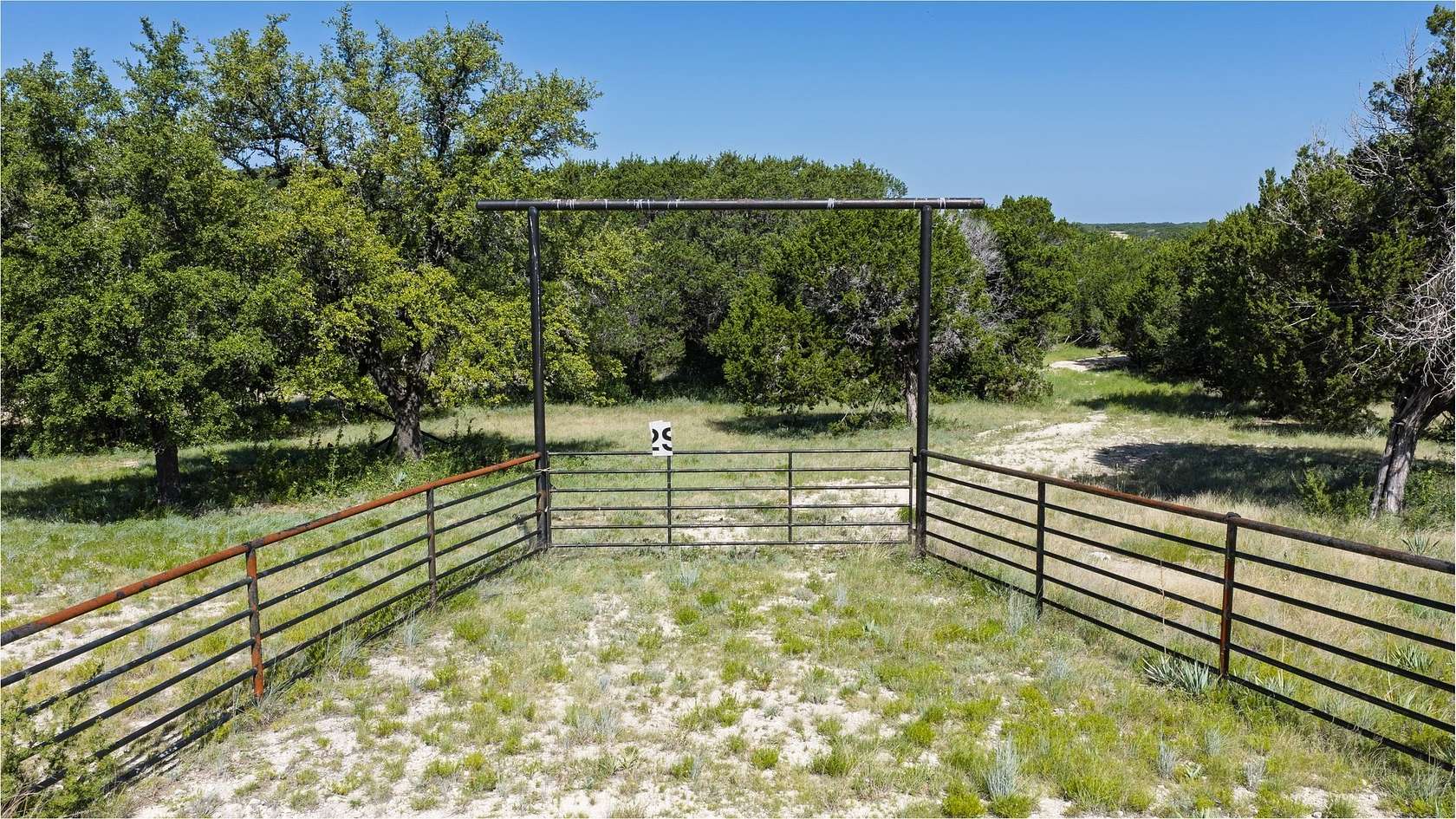 12.7 Acres of Land for Sale in Glen Rose, Texas