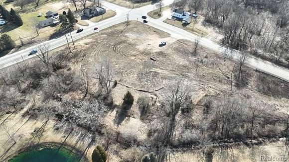 1.5 Acres of Mixed-Use Land for Sale in Davison, Michigan