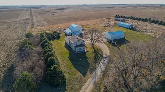 7.7 Acres of Residential Land with Home for Sale in Le Mars, Iowa