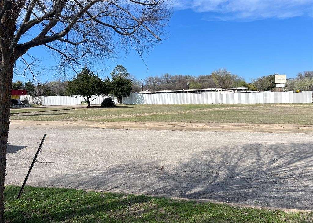 0.58 Acres of Commercial Land for Sale in Fort Worth, Texas