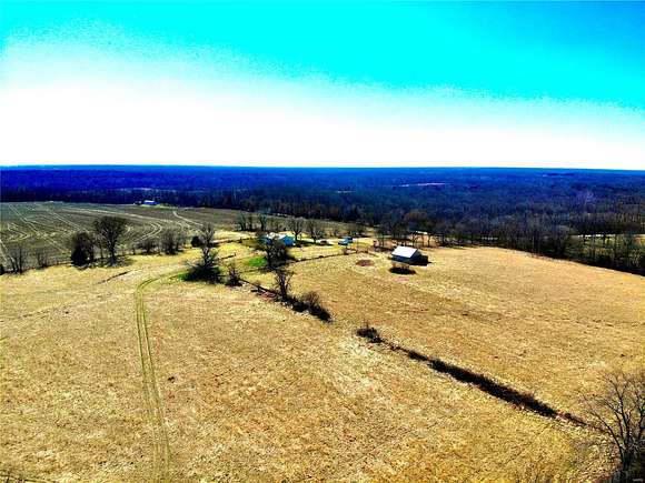 191 Acres of Land with Home for Sale in Perry, Missouri