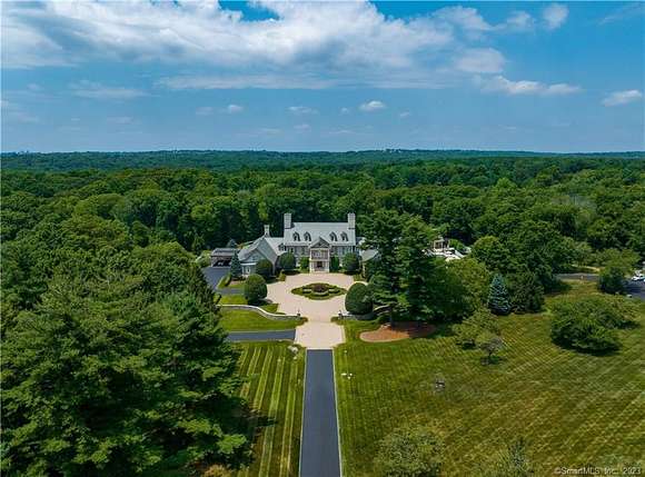 19.1 Acres of Land with Home for Sale in Greenwich, Connecticut