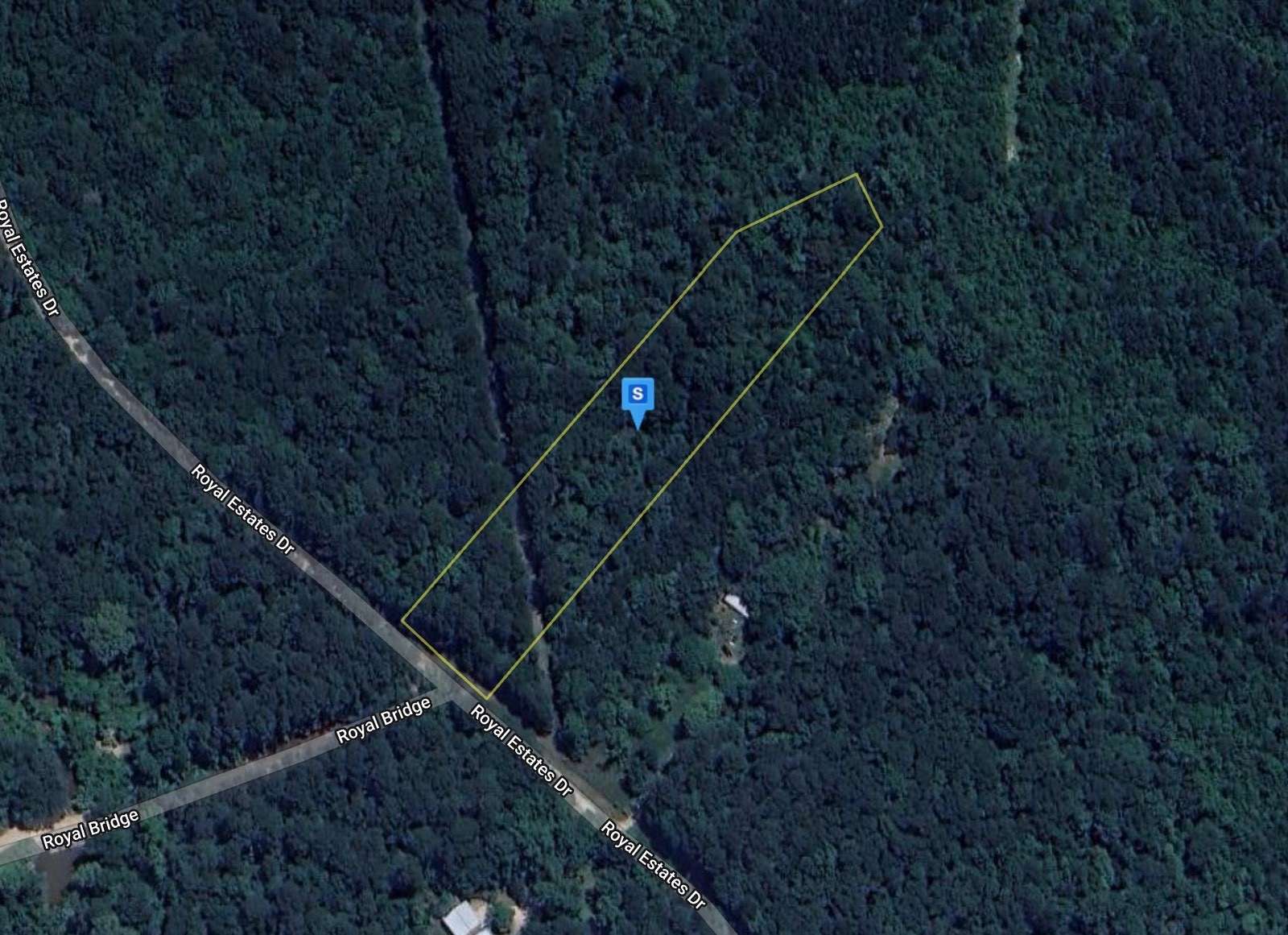 2.6 Acres of Residential Land for Sale in Conroe, Texas