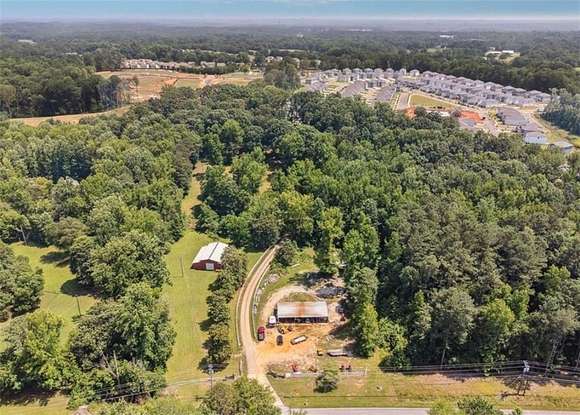 8.6 Acres of Residential Land with Home for Sale in Braselton, Georgia