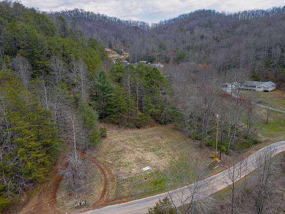 19 Acres of Recreational Land for Sale in Burningtown Township, North Carolina