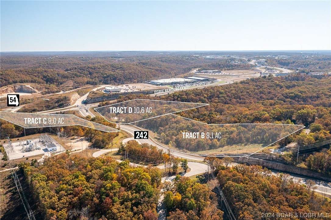 9 Acres of Commercial Land for Sale in Lake Ozark, Missouri