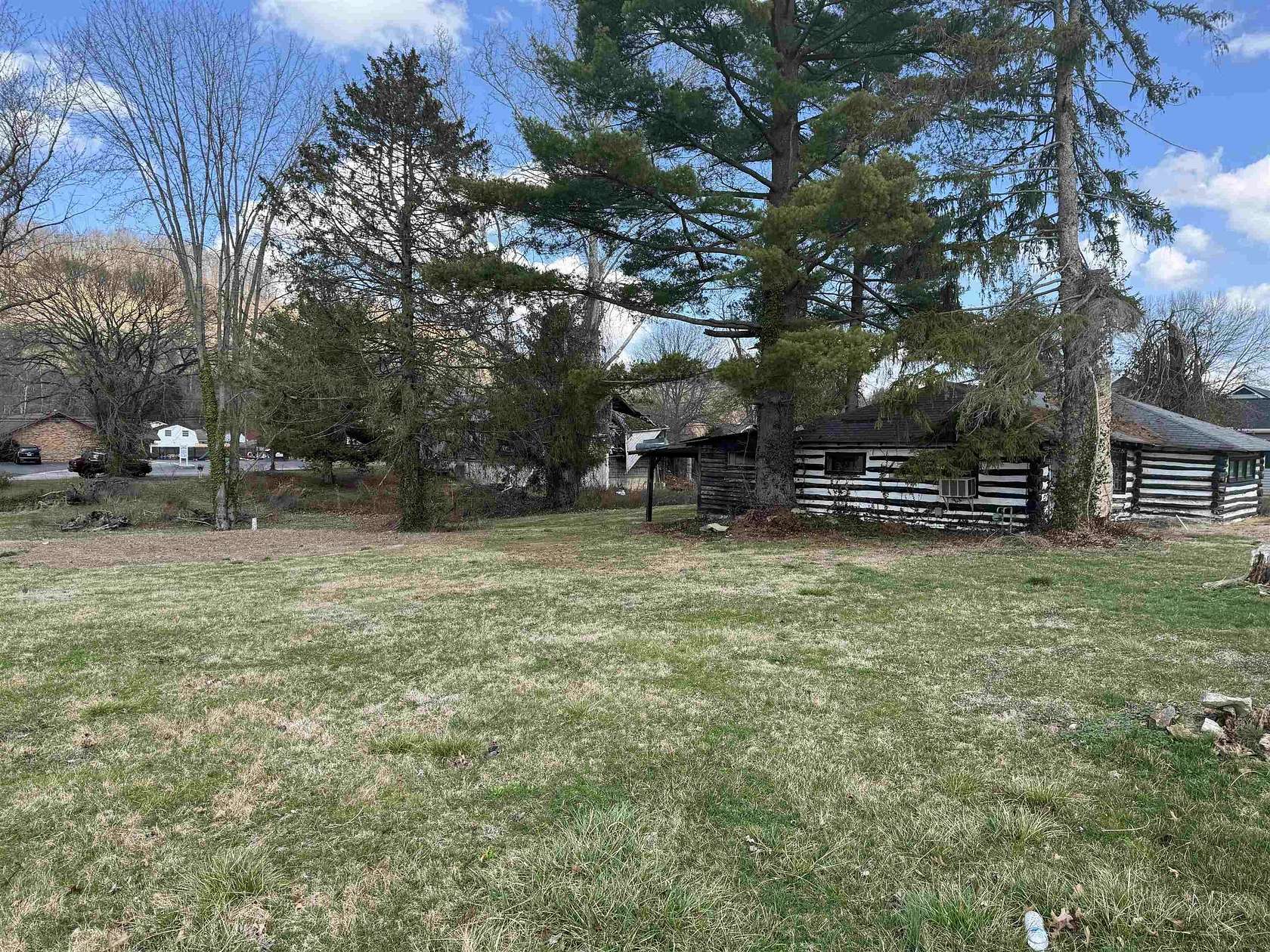 0.54 Acres of Residential Land for Sale in Chesapeake, Ohio