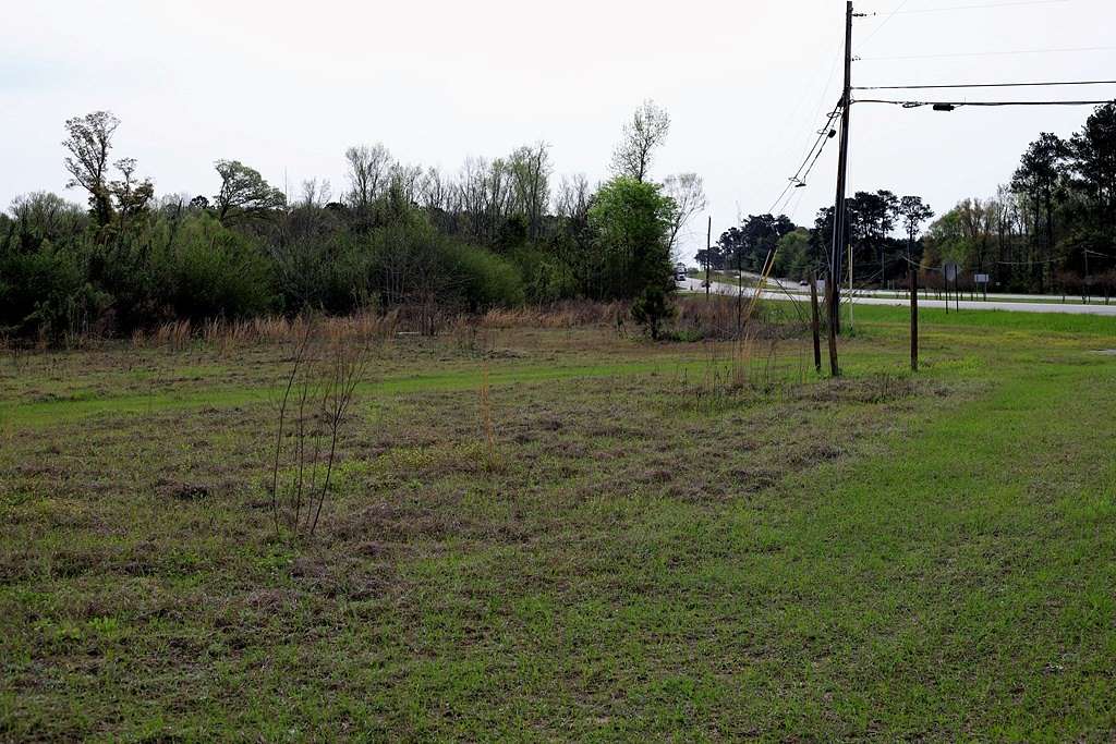 7 Acres of Commercial Land for Sale in Dothan, Alabama