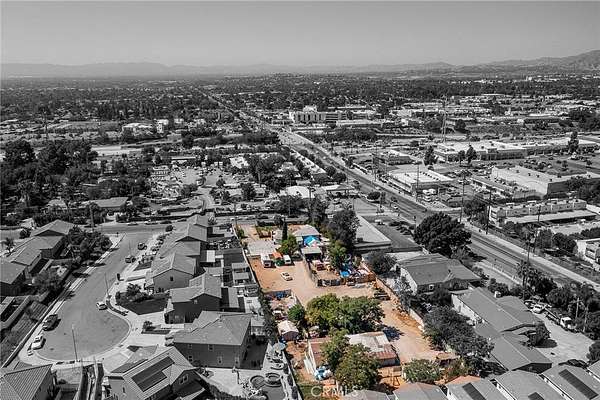 1 Acre of Commercial Land for Sale in Sylmar, California