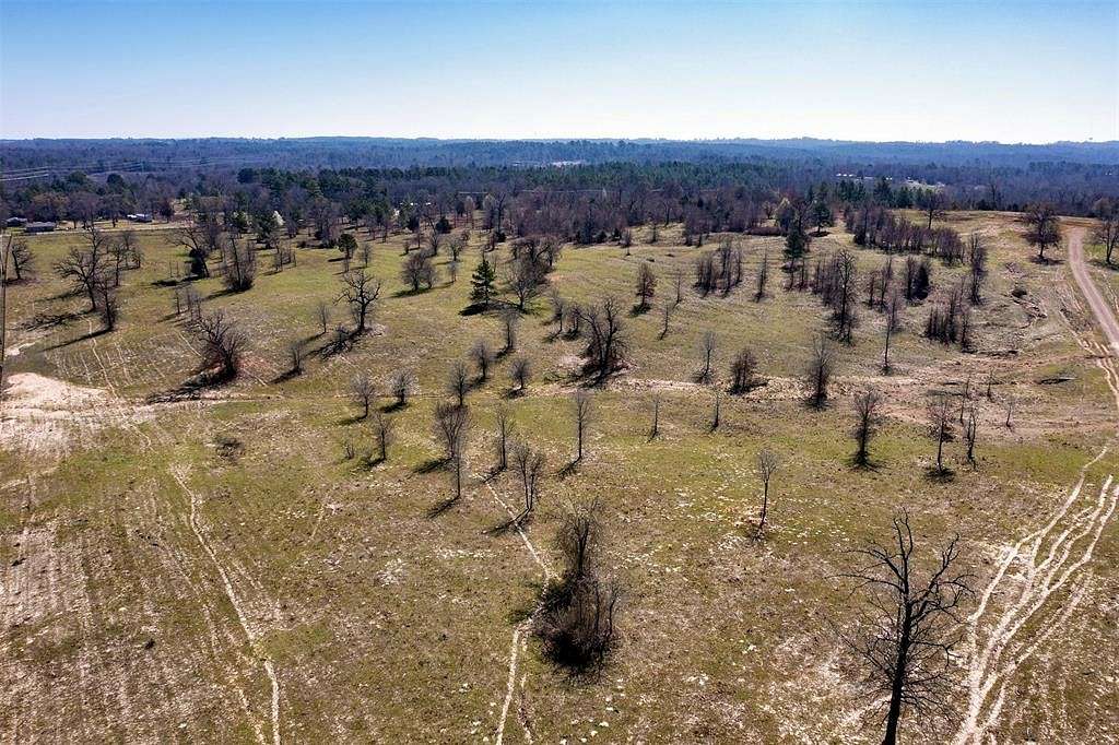 121.852 Acres of Land for Sale in Tyler, Texas