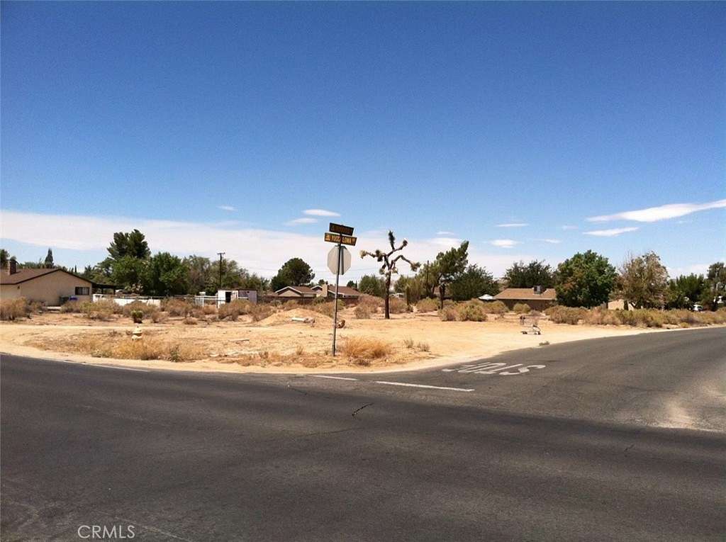 1 Acre of Land for Sale in Apple Valley, California