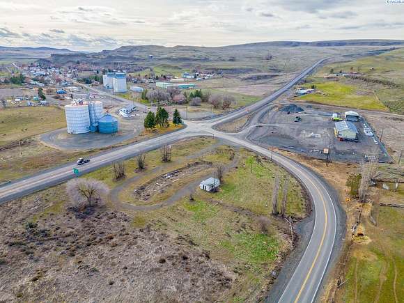 3.2 Acres of Commercial Land for Sale in Washtucna, Washington