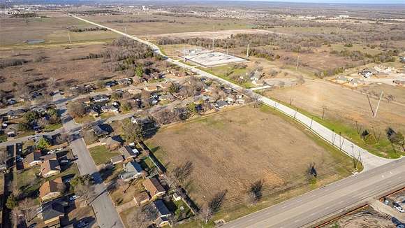 4.4 Acres of Commercial Land for Sale in Greenville, Texas