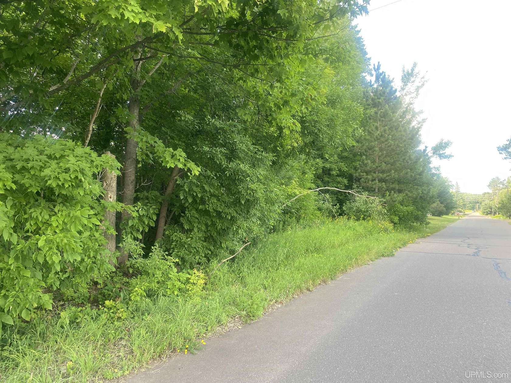 1.5 Acres of Residential Land for Sale in Ironwood, Michigan