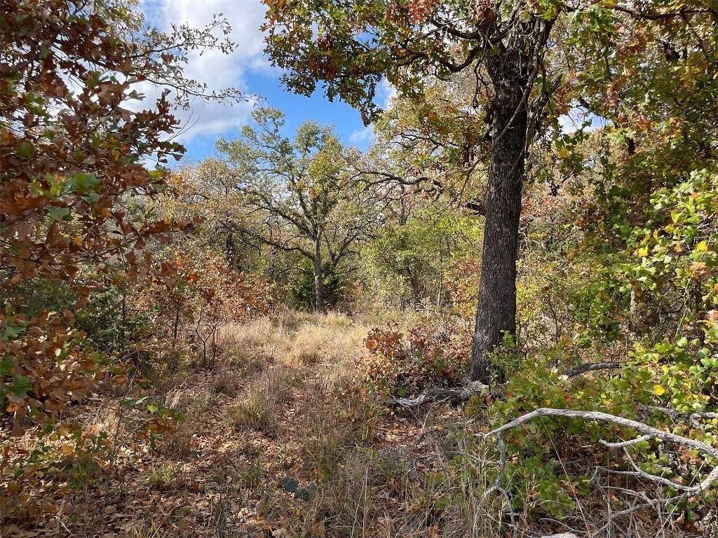 5 Acres of Land for Sale in McLoud, Oklahoma