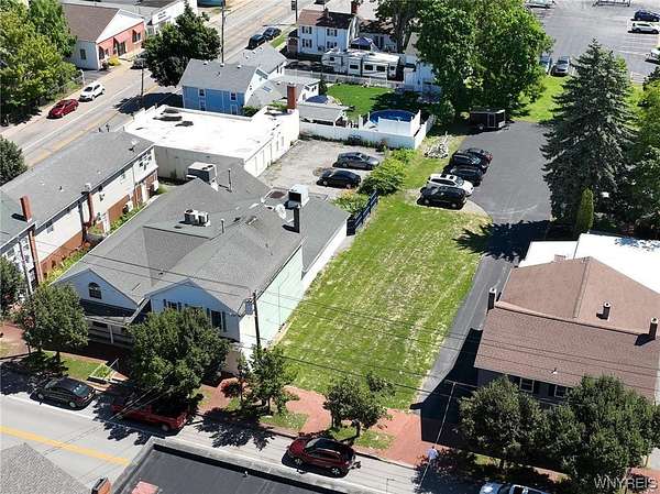 0.23 Acres of Improved Commercial Land for Sale in Youngstown, New York