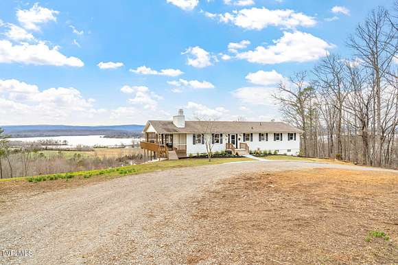 6.4 Acres of Land with Home for Sale in Kingston, Tennessee
